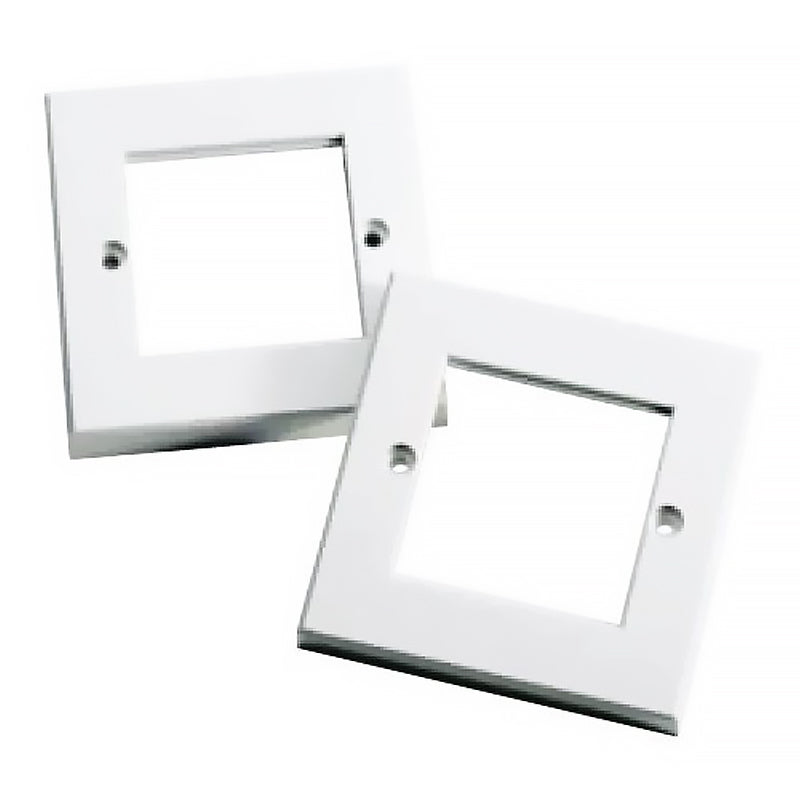 Connectix Single Gang Flat Euro Style Faceplate White (008-010-010-25)